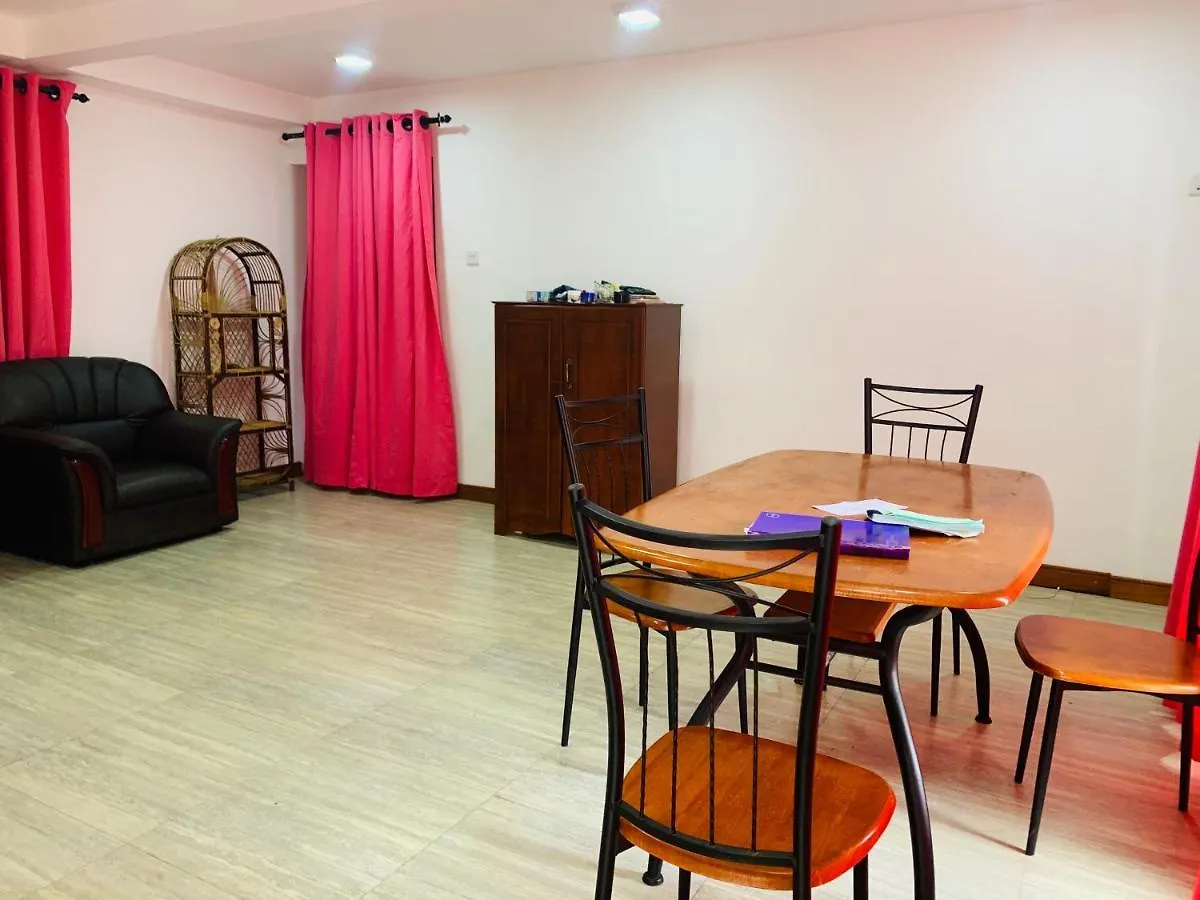 Heaven Breeze Otel Kandy