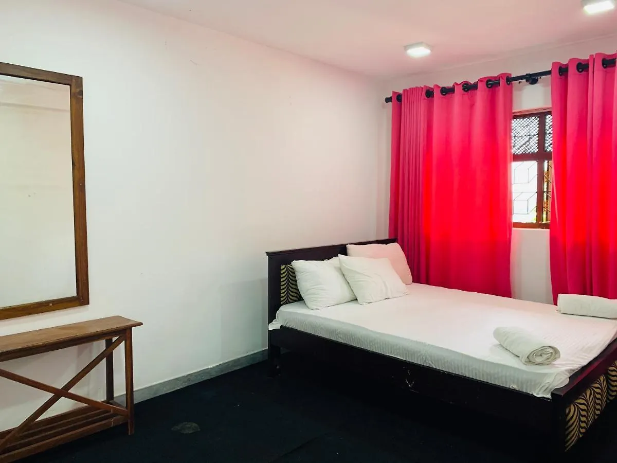 Heaven Breeze Otel Kandy
